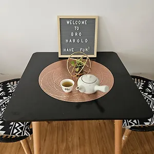 Mench Staycation Bed and breakfast Las Piñas